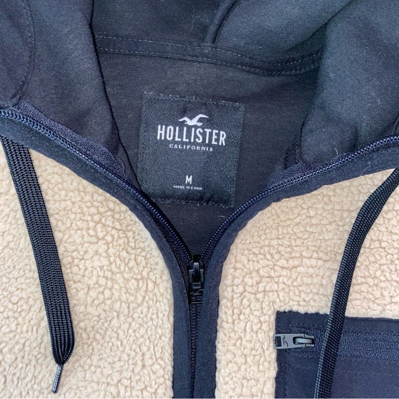 Hollister Sherpa Jacket! - Picture 3 of 3